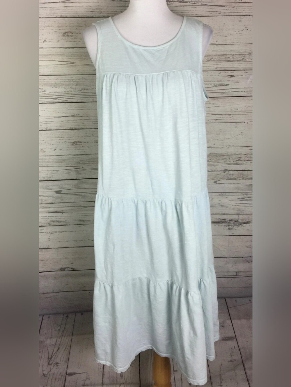 Sleeveless Tiered Midi Dress in Pale Mint